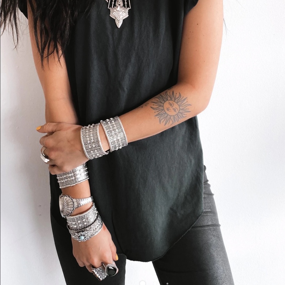 PebbyForevee PebbyForevee Side Slit Tee- Graphite